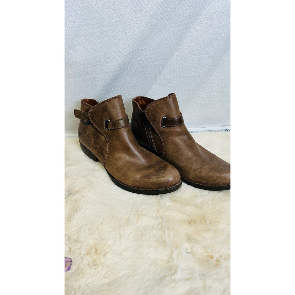 Born Womens Brown Distressed Leather Ankle Boots Buckle Booties F81504 US 7.5
